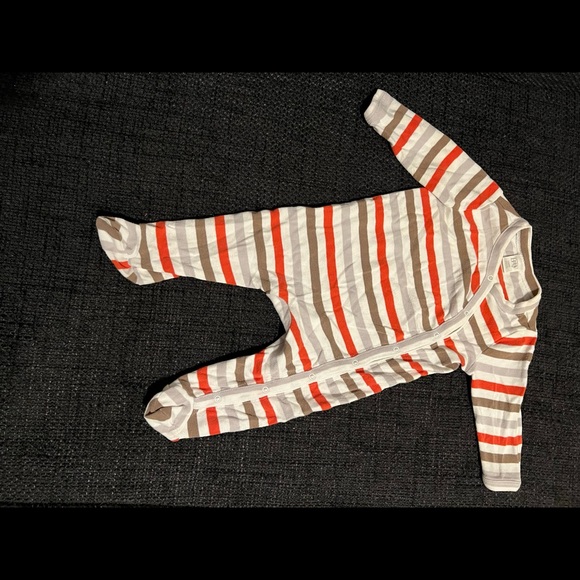 Nordstrom: Cute baby onesies for 3 months old! - Picture 2 of 4